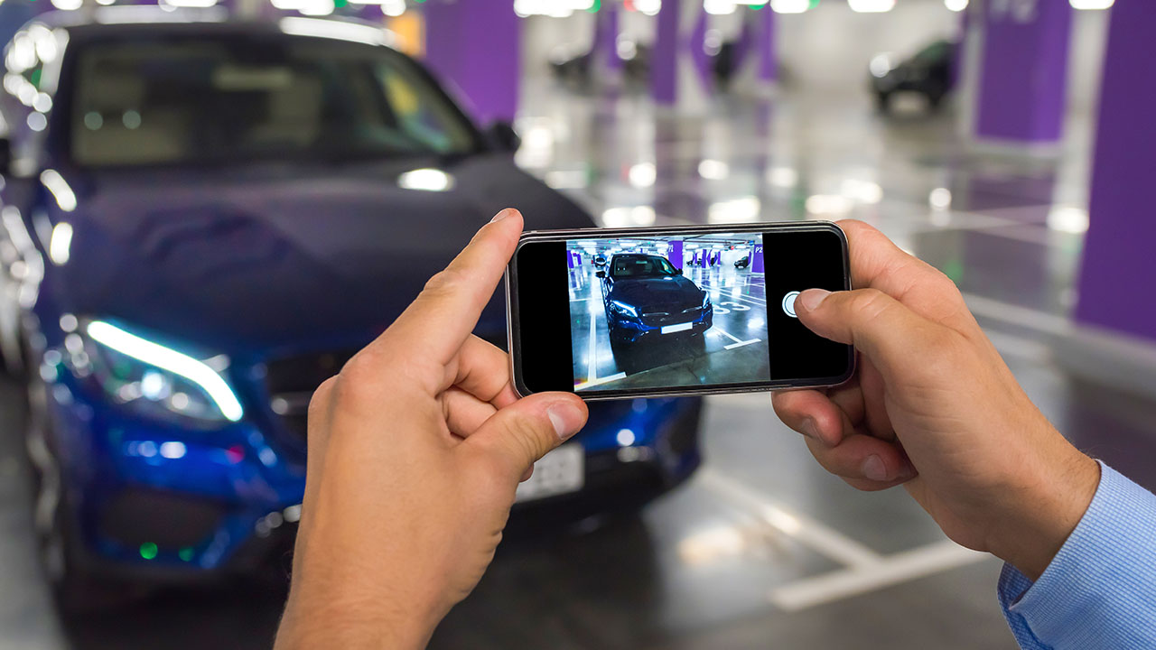 Featured image for “Digital Dealerships? What the Automotive Digital Transformation Means for Brick-And-Mortar Shops”