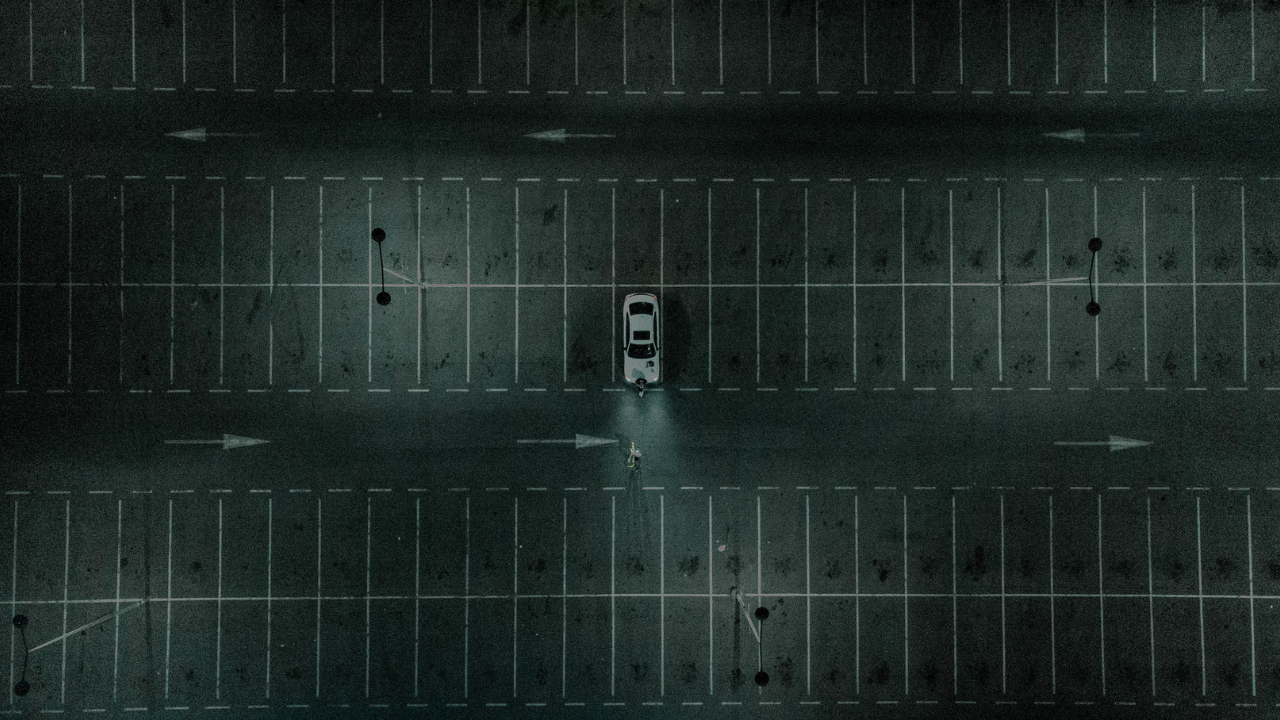 Featured image for “Parking Safely: Top Tips for Choosing Secure Parking Spots”