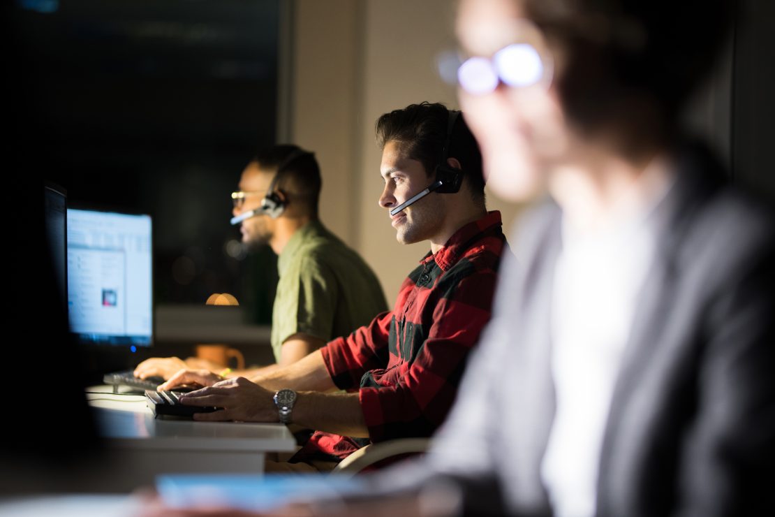 24/7 call center support